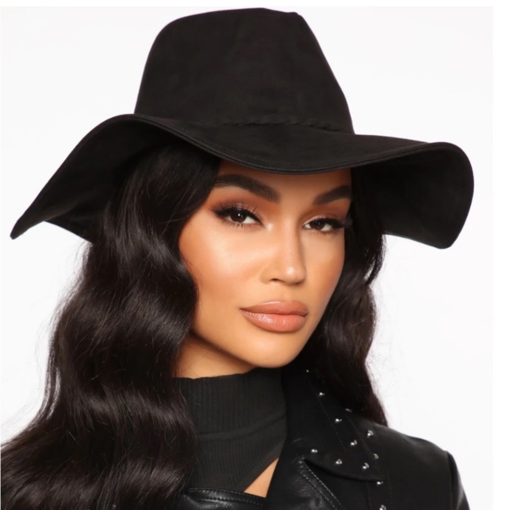 NWT Olive & Pique 💯Wool Floppy Hat